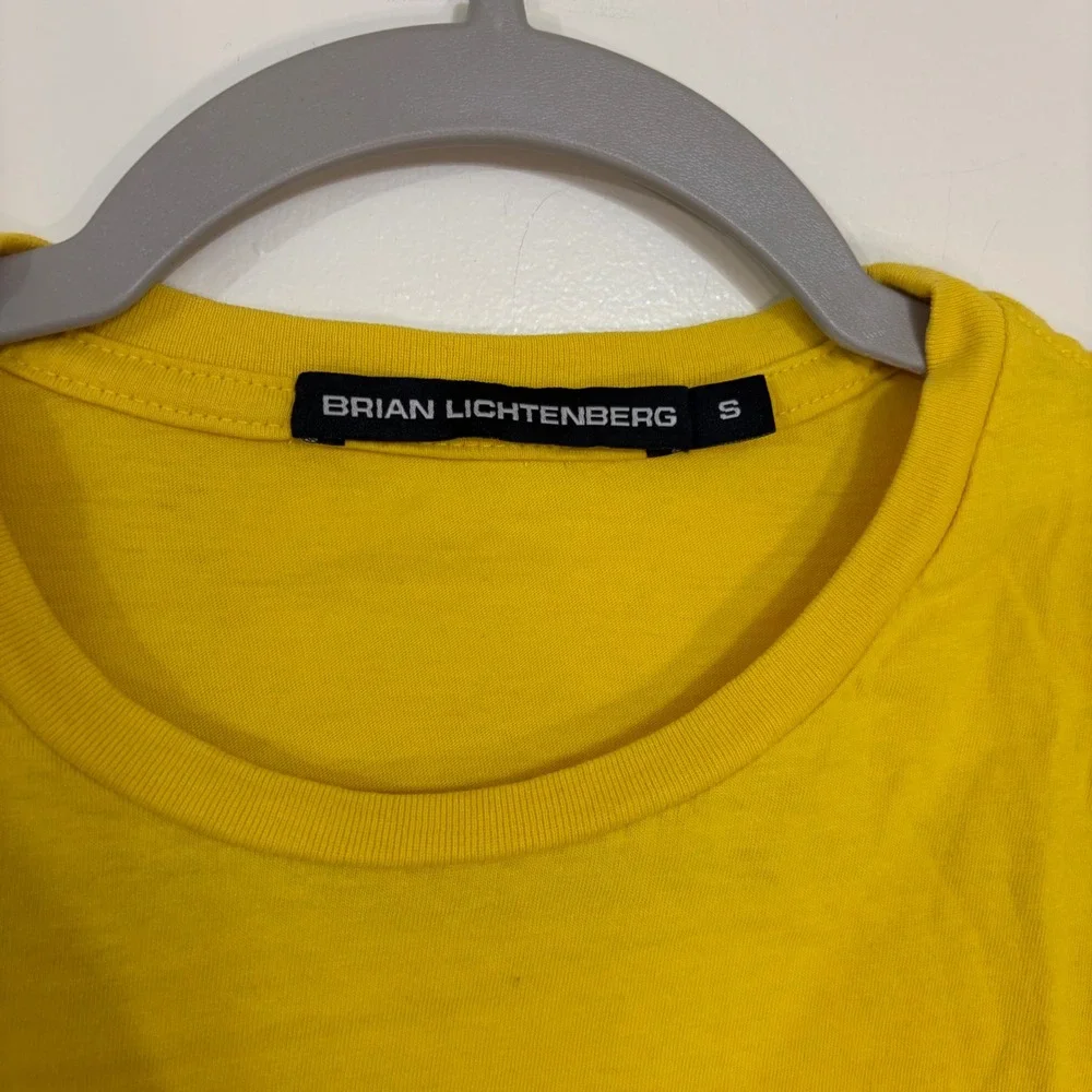 Brian Lichtenberg Gorgeous Beverly Hills Graphic Tee Yellow Short Sleeve Small
